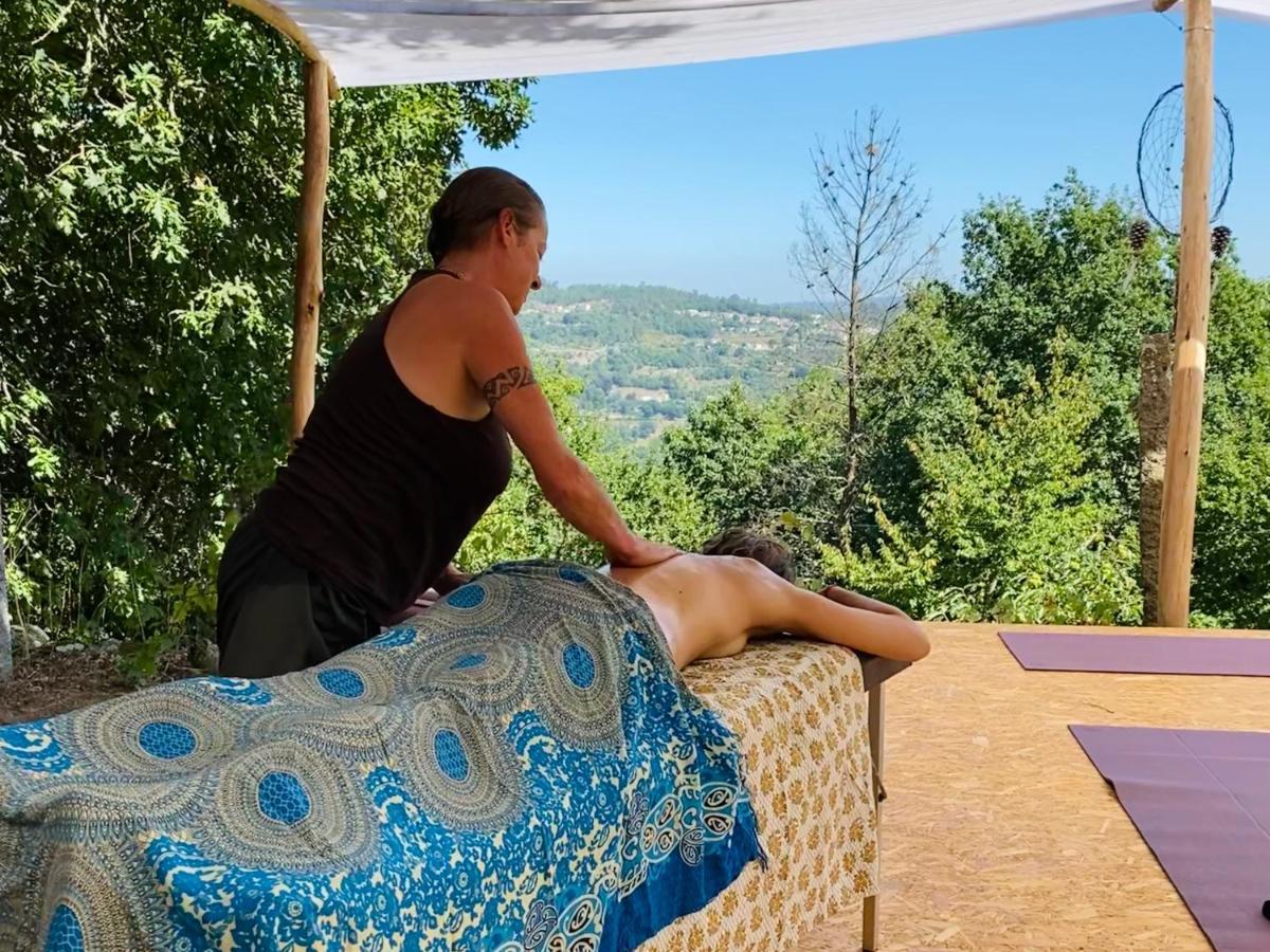 Land Of Deveza - Tiny Houses São Pedro do Sul Eksteriør bilde